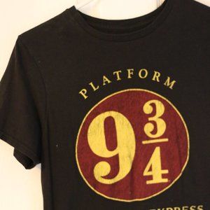 Platform 9 3/4 Shirt | Harry Potter | Black Shirt